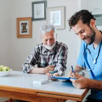 خدمات و مراقبت های کامل پرستاری