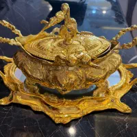 شکلات خوری برنجی