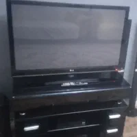 تلویزیون ال جی ال سی دی تمیز سالم