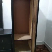 کمدلباسی به همراه میز ارایش