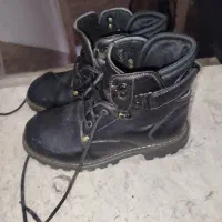 بوت سایز 37