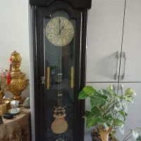 ساعت ایستاده تمیز و سالم|ساعت دیواری و تزئینی|فردیس, فردیس|دیوار