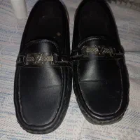 کت شلوار و کفش کالج