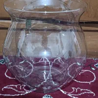 تنگ ماهی بسیار بزرگ فروش فوری پول لازم