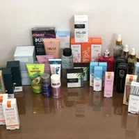 فروشنده محصولات ارایشی در منزل بدون سرمایه(خانمها)|استخدام بازاریابی و فروش|تهران, آذربایجان|دیوار