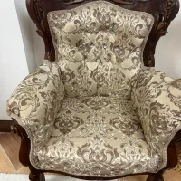 مبل سلطنتی ۹ نفره و ۳ میز جلو مبلی|مبلمان خانگی و میز عسلی|رفسنجان, |دیوار