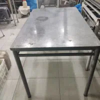 اشکاف لباس ومیز کار ویترین فروشی