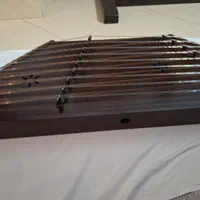 سنتور با میز قابل تنظیم در حد نو|سازهای سنتی|رشت, کوی حسینی|دیوار