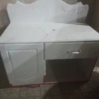 کمد تنها مناسبدگداستن وسایل کم جا بدون شکستگی|جاکفشی، کمد، دراور|تهران, تهرانسر مرکزی|دیوار
