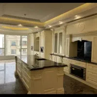 فروش واحد ۱۴۳متر برند ساز در خیابان اصلی