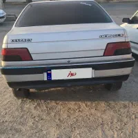 پژو ۴۰۵ نقره‌ای