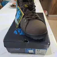 کفش ایمنی و کوهنوردی وُلتکس خارجی|کیف، کفش، کمربند|شیراز, فرهنگ شهر|دیوار