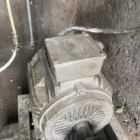 دینام ۳فاز کار کرده در حد نو