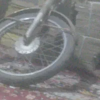 یگ‌جفت‌کمک‌به‌همراه‌رینگ‌تایر‌گلگیر