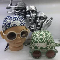 کلاه بدون نقاب لئونی