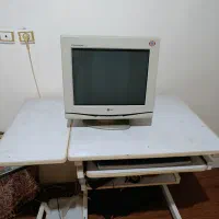 میز کامپیوتر