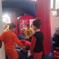 قصر بادی...توپ بازی|اسباببازی|ایوان, |دیوار