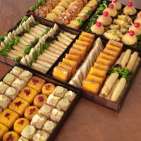 فینگر فود و کیک تولد و مراسم