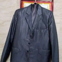 کت و شلوار و کراوات و جلیقه