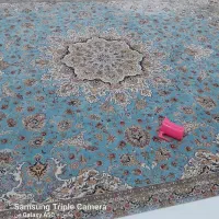 تعویض فرش آبی فیروزه ای با کرم