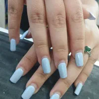 کاشت ناخن با هزینه مواد فقط|خدمات زیبایی و سلامت|رشت, هلال احمر|دیوار