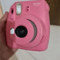 دوربین عکاسی چاپ سریع فوجی فیلم instax mini 9