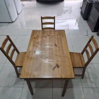 میز نهار خوری چوبی چهار نفره