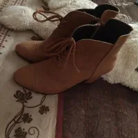 دو جفت کفش نیم بوت خارجی