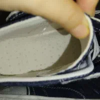 کفش|کیف، کفش، کمربند|مشهد, نیزه|دیوار