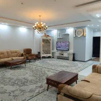 دو/خواب / ۸۰ متری/ طبقه اول / قانع ۳۰