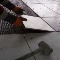 کاشی کاری و سرامیک کاری حرفه ای