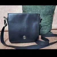 کیف دوشی|کیف، کفش، کمربند|اندیشه, اندیشه فاز ۳|دیوار