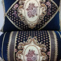 بالش و پشتی