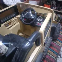 ماشین جیپ شارژی باطری بزرگ