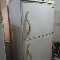 یخچال در حد تمیز فقط گاز میخواد|یخچال و فریزر|اسلامشهر, شهرک سعیدیه|دیوار