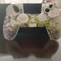 محافظ دسته ps4خیلی تمیز ونو|کنسول، بازی ویدئویی و آنلاین|مشهد, پروین اعتصامی|دیوار