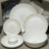 سرویس غذاخوری آرکوپال 6 نفره شرکت مقصود دینو.|ظروف سرو و پذیرایی|تهران, شوش (باغ آذری)|دیوار