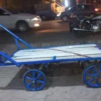 گاری چهار چرخ