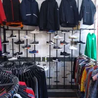 پوشاک خارجی واگذاری اجناس مغازه|لباس|اردبیل, |دیوار