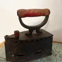 اتو ذغالی قدیمی