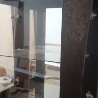 ویترین شیشه و ام دی اف