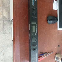 پری آمپلی گیتاربیس. ‌ALESIS
