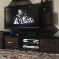 میز تلویزیون در حد نو