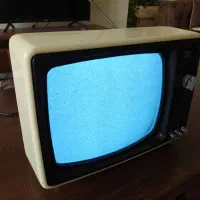 تلویزیون قدیمی کره ای KUMHO|کلکسیون اشیاء عتیقه|تهران, شهرک بوعلی|دیوار