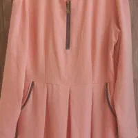 لباس بلند|لباس|مشهد, امیر|دیوار