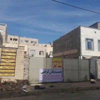 نگهبان ساختمان درحال ساخت