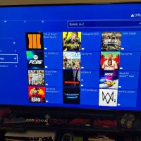 پلی ۴ ps4 1tb همراه با دیسک و هدفون