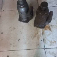 جک روغنی وابزالات|قطعات یدکی و لوازم جانبی|قم, قلعه کامکار|دیوار