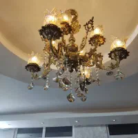 لوستر ۸ شاخه بسیار شیک|لوستر و چراغ آویز|اصفهان, باغ زیار|دیوار