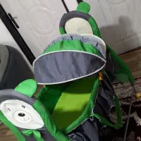 تخت وگهواره کنار تختی مادر